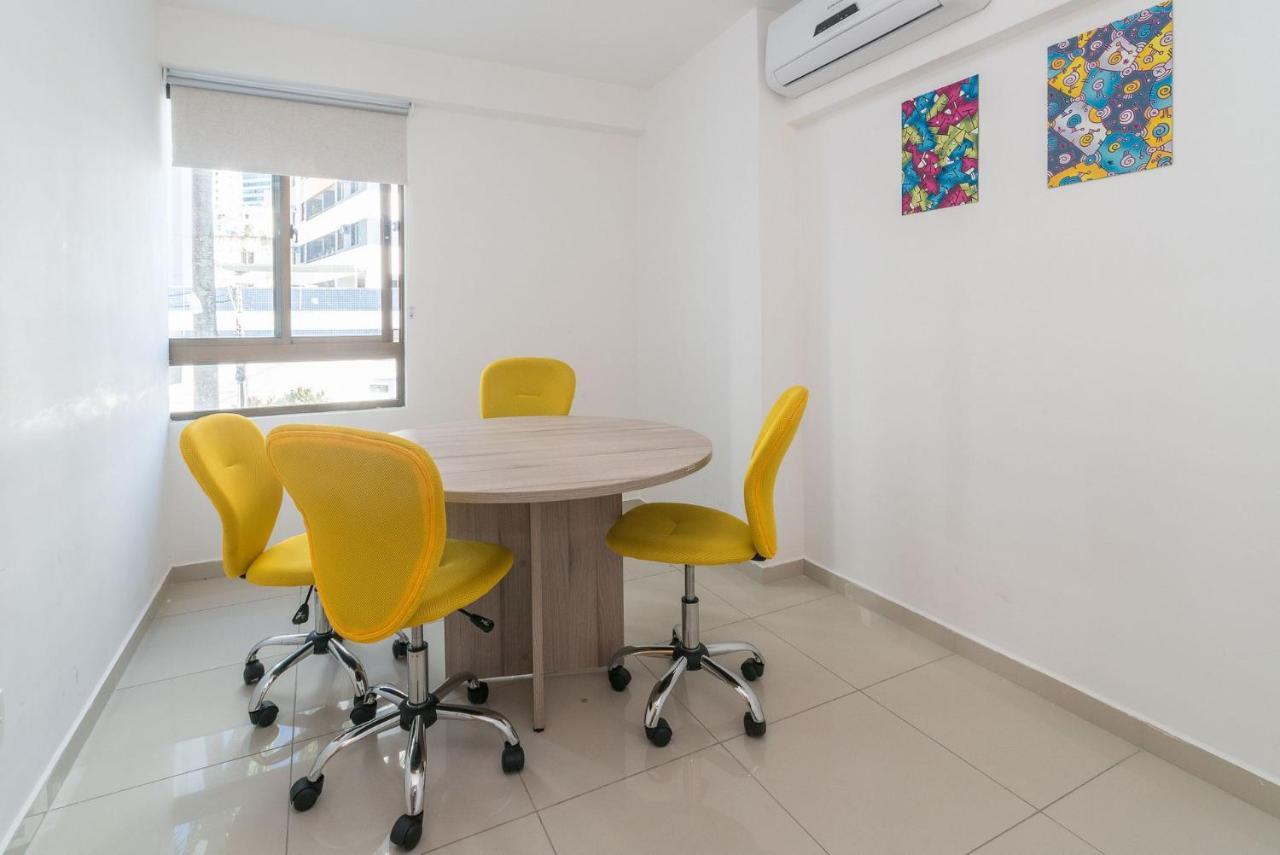 Excelente Flat Em Setubal Boa Viagem Ate 3 Pessoas Cercado Por Restaurantes E Supermercados Pm805 Recife Exterior foto